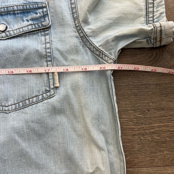 We The Free/Free People Denim Shirt NWT - Picture 10 of 11